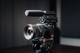 A Guide to Cameras and Shotgun Microphones: Enhancing Your Audiovisual Content